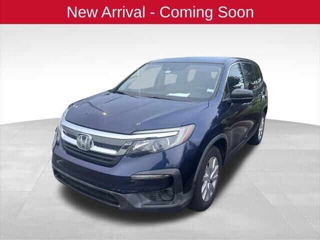 2019 Honda Pilot LX — photo 1 of 3