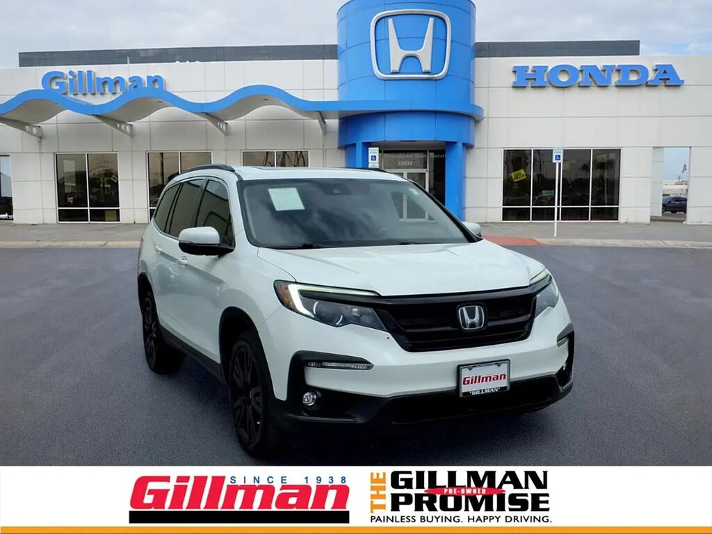 2021 Honda Pilot SE — photo 1 of 13