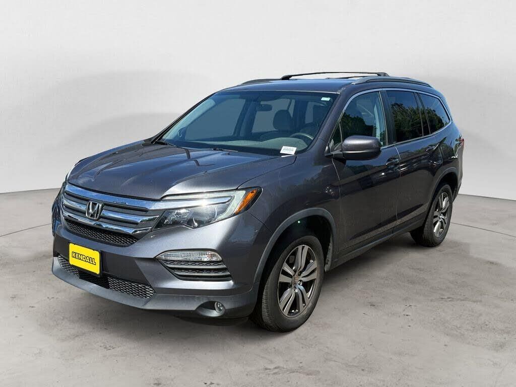 2018 Honda Pilot EX — photo 1 of 1