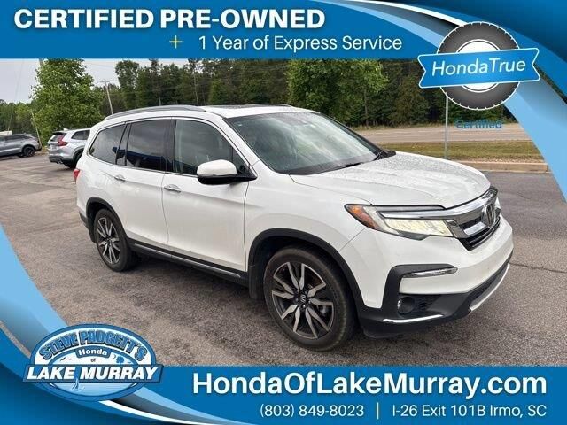 2022 Honda Pilot Touring w/Rear Captain's Chairs — photo 1 of 5