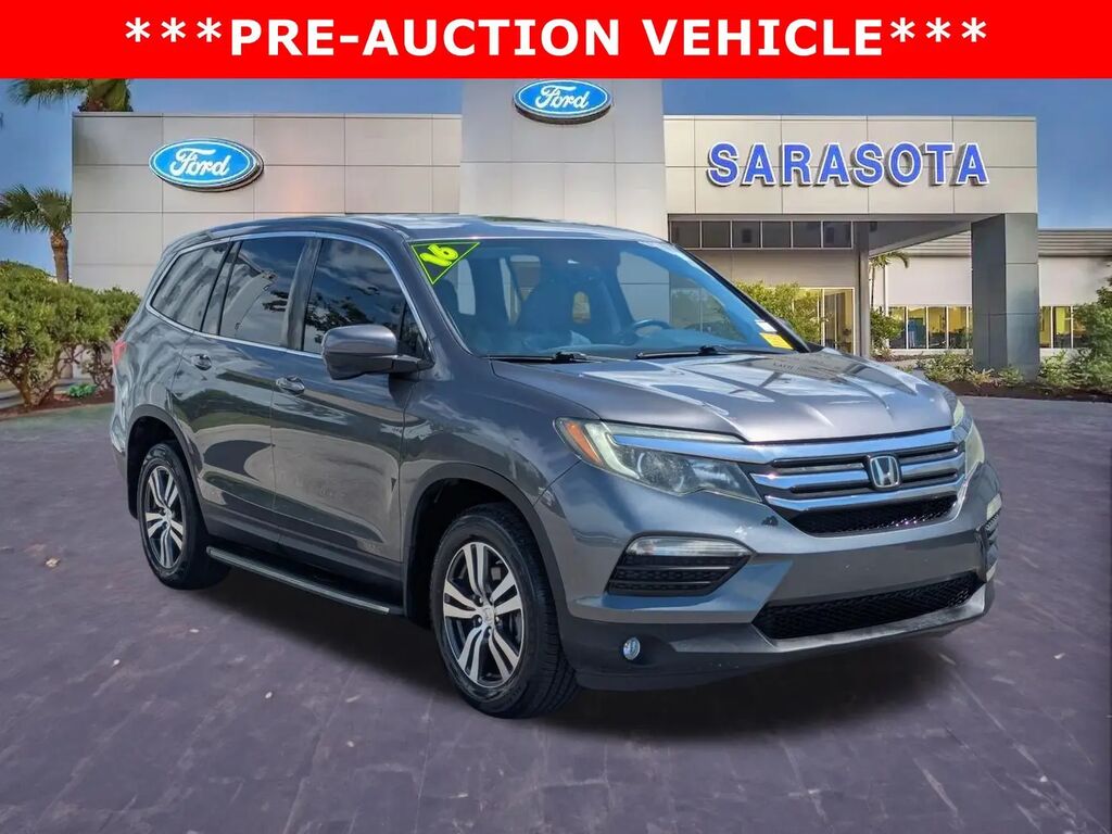 2016 Honda Pilot EX-L w/Honda Sensing — photo 1 of 26