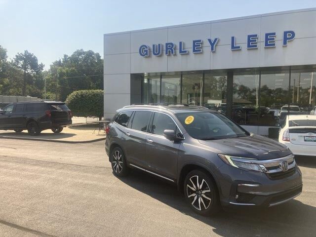 2020 Honda Pilot Touring — photo 1 of 6
