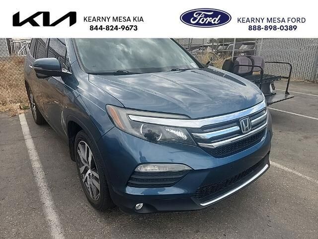 2017 Honda Pilot Touring