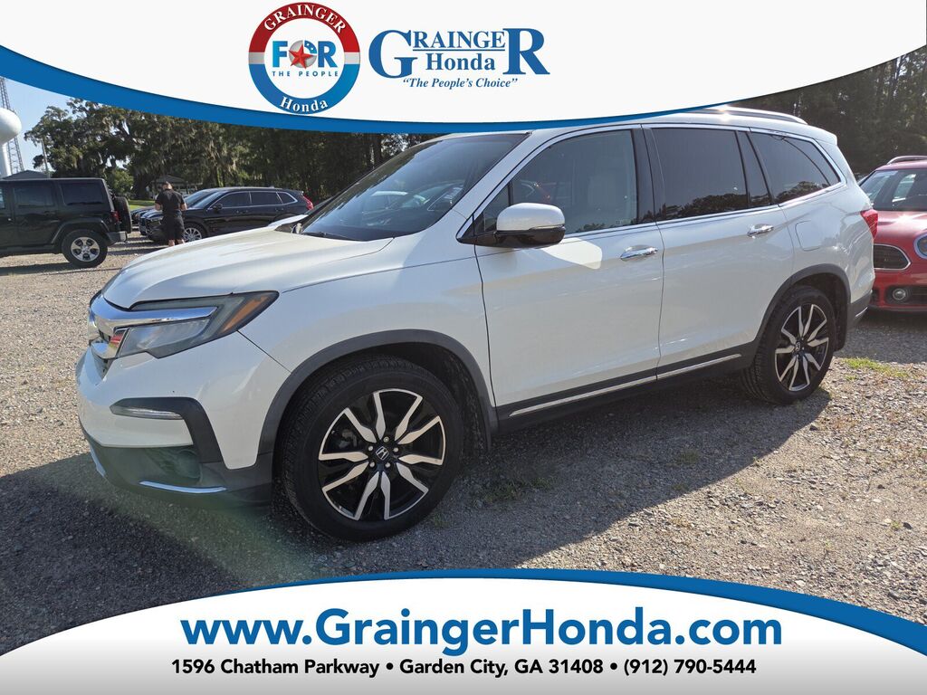 2019 Honda Pilot 2WD Touring — photo 1 of 7