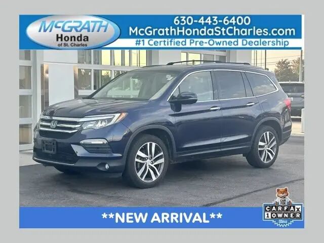 2017 Honda Pilot Elite — photo 1 of 13