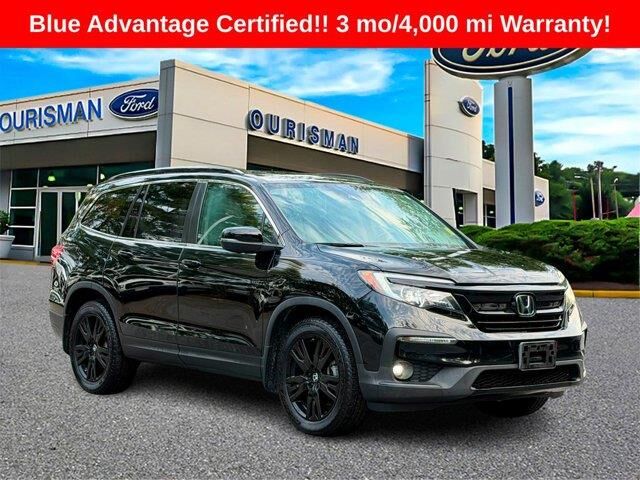 2022 Honda Pilot SE — photo 1 of 13