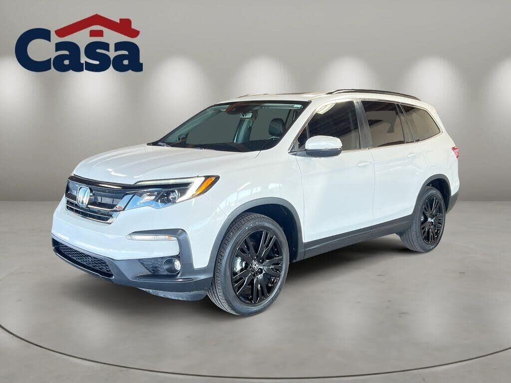 2022 Honda Pilot SE — photo 1 of 14