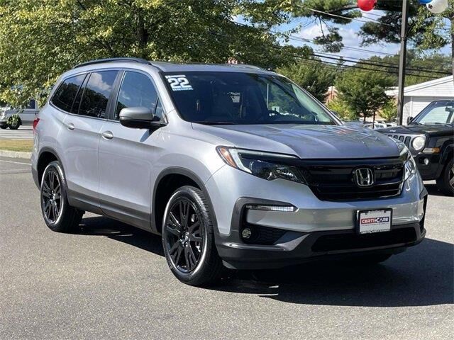 2022 Honda Pilot SE — photo 1 of 7