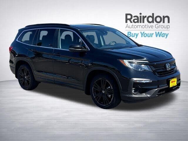 2022 Honda Pilot SE — photo 1 of 1