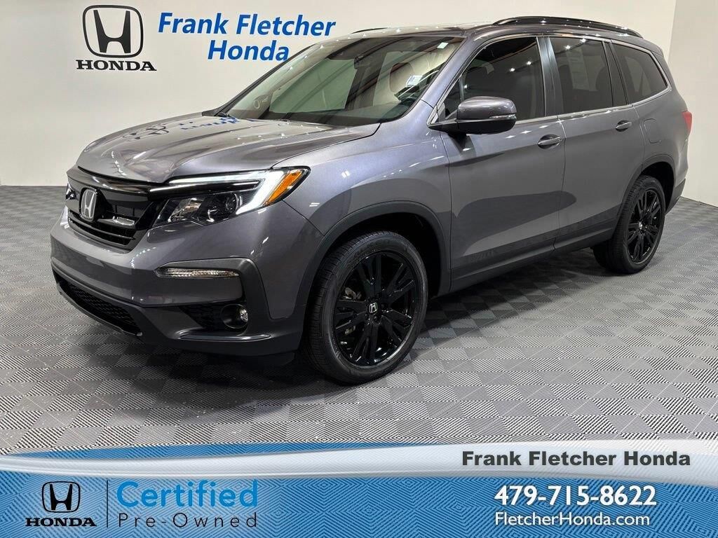 2021 Honda Pilot SE — photo 1 of 19