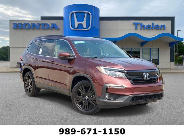 2022 Honda Pilot SE — photo 1 of 13