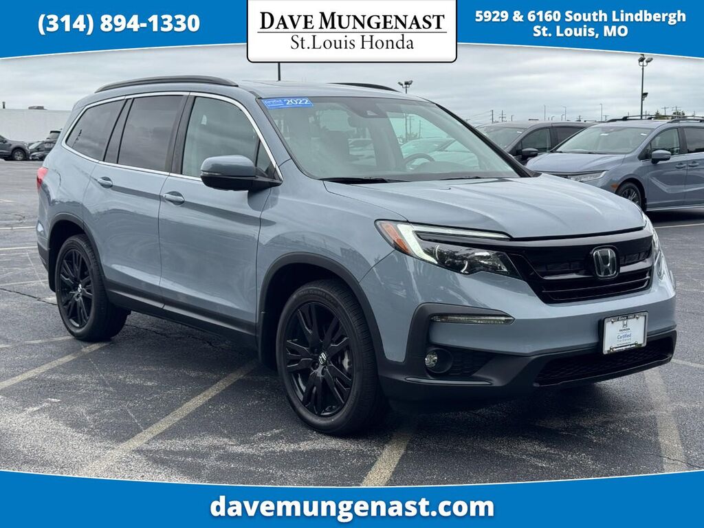 2022 Honda Pilot AWD SE — photo 1 of 7