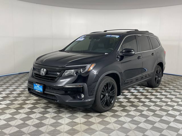 2022 Honda Pilot AWD SE — photo 1 of 7