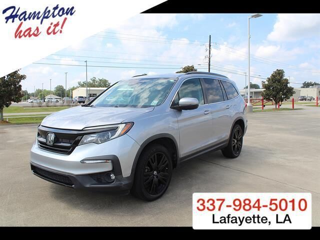 2021 Honda Pilot SE — photo 1 of 13