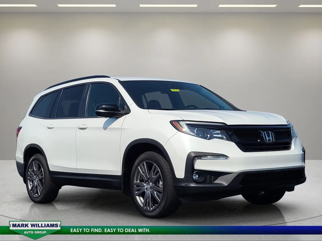 2022 Honda Pilot Sport — photo 1 of 17