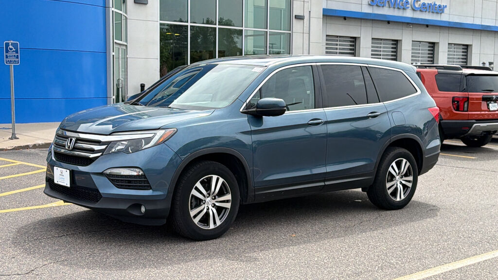 2016 Honda Pilot AWD EX-L — photo 1 of 7