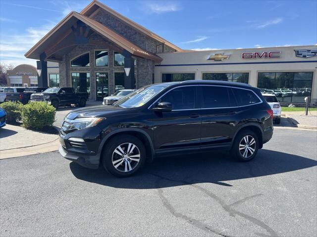 2016 Honda Pilot EX-L — photo 1 of 18