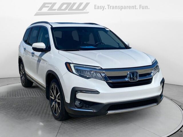 2022 Honda Pilot AWD TRG 7P — photo 1 of 7