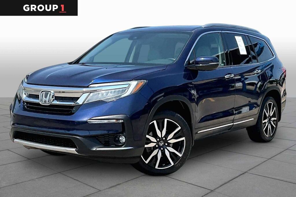 2020 Honda Pilot AWD Touring-7 — photo 1 of 7