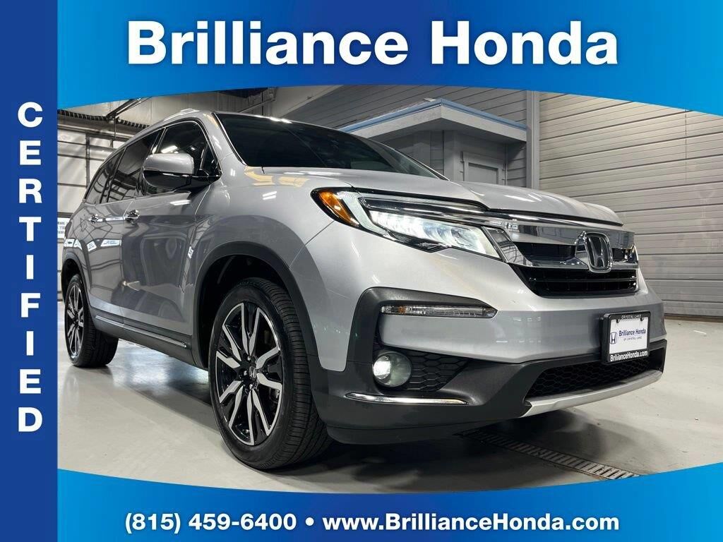 2021 Honda Pilot Touring w/Rear Captain's Chairs — photo 1 of 13