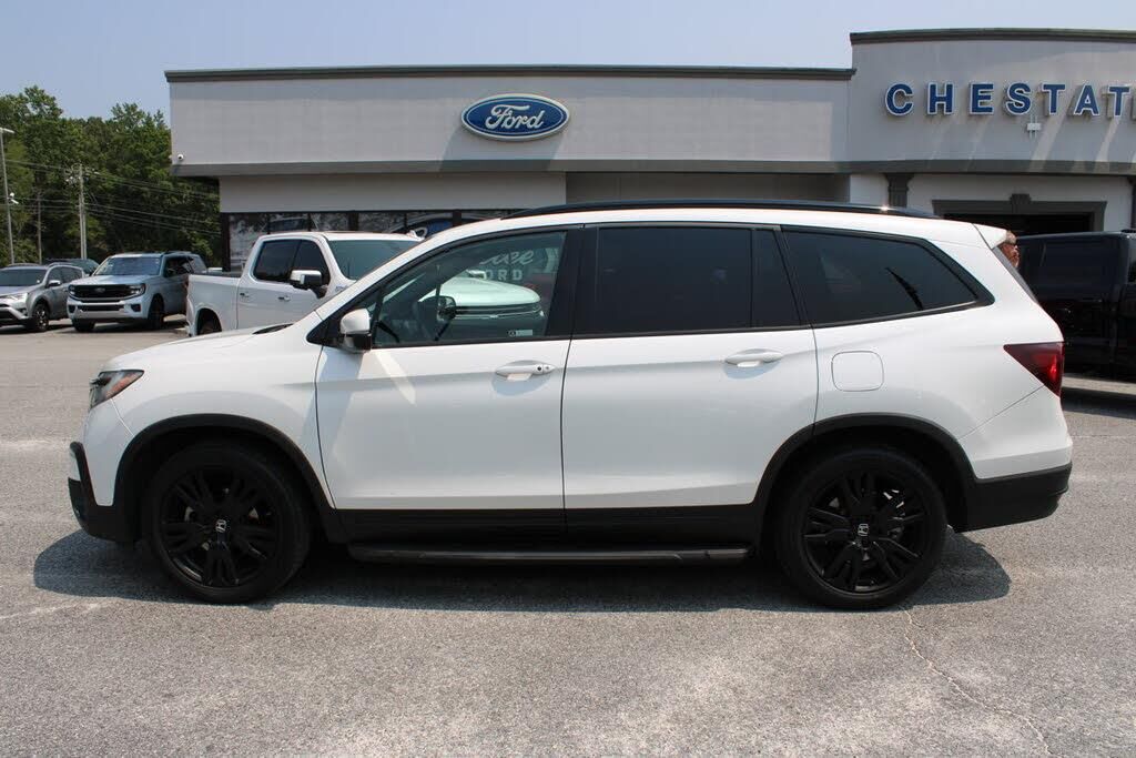 2021 Honda Pilot Black Edition — photo 1 of 40