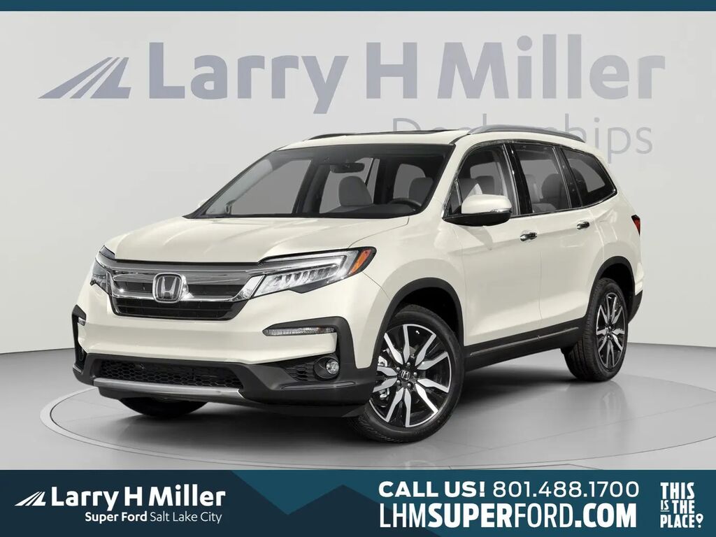 2019 Honda Pilot Touring — photo 1 of 11