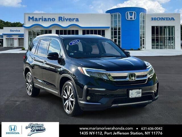 2021 Honda Pilot Touring — photo 1 of 1