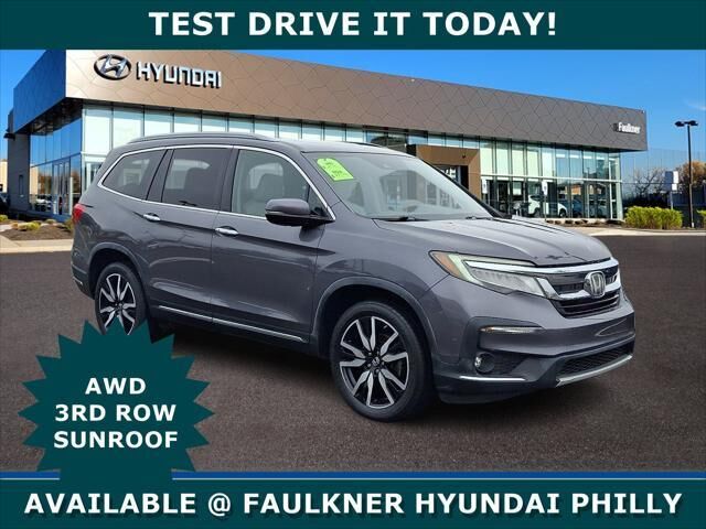 2019 Honda Pilot Touring — photo 1 of 52