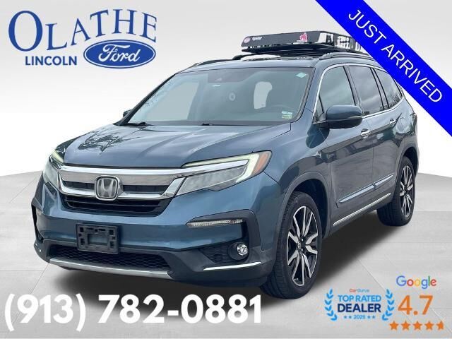 2019 Honda Pilot Touring — photo 1 of 6