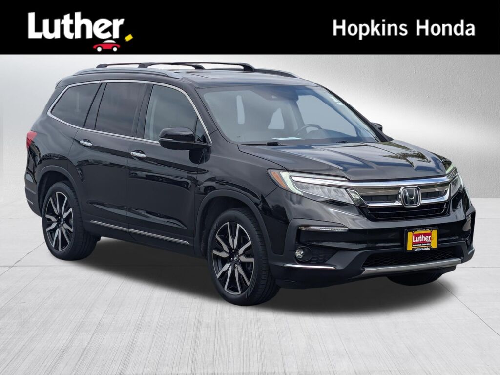 2020 Honda Pilot AWD Touring — photo 1 of 7