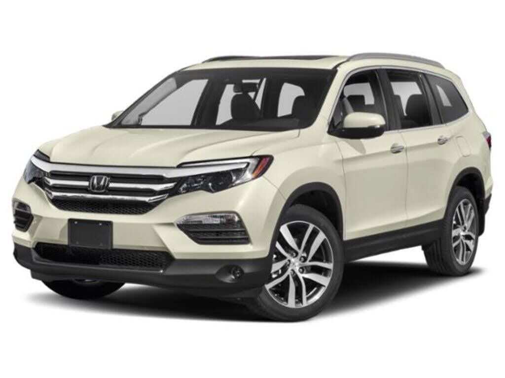 2018 Honda Pilot Touring — photo 1 of 2