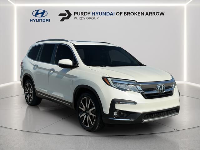 2019 Honda Pilot Touring — photo 1 of 13
