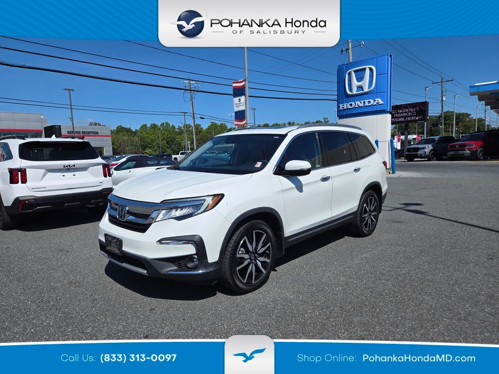 2021 Honda Pilot Touring — photo 1 of 13