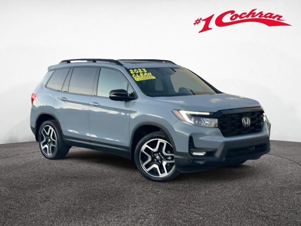 2023 Honda Passport Elite — photo 1 of 13