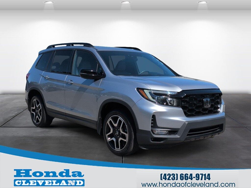 2023 Honda Passport Elite — photo 1 of 13