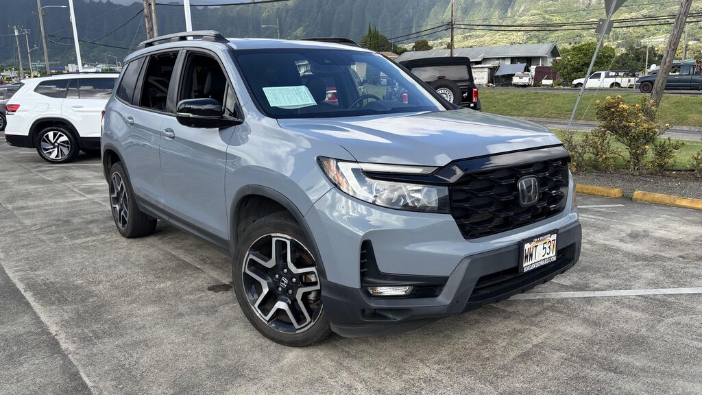2023 Honda Passport Elite — photo 1 of 13