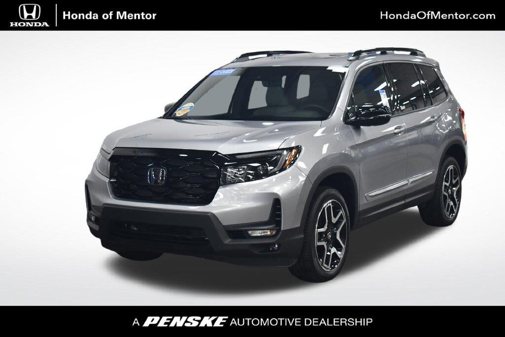 2023 Honda Passport Elite — photo 1 of 13