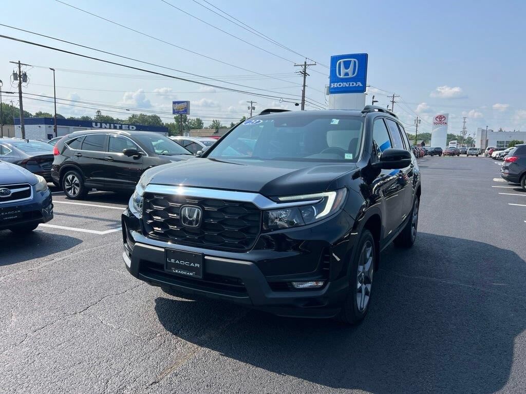 2023 Honda Passport EX-L — photo 1 of 20