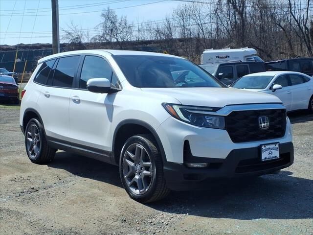 2023 Honda Passport EX-L — photo 1 of 12