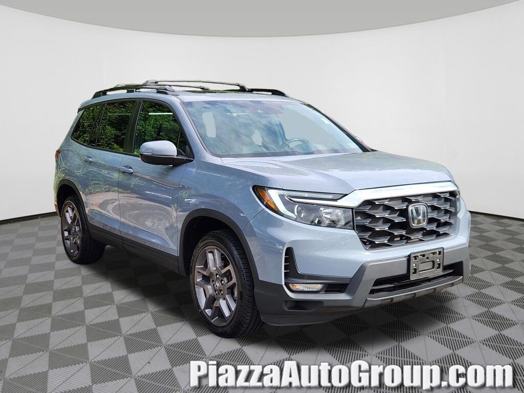 2023 Honda Passport AWD EX-L — photo 1 of 7