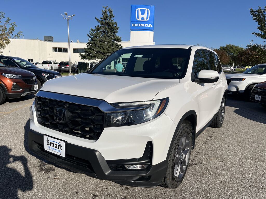 2023 Honda Passport EX-L — photo 1 of 13