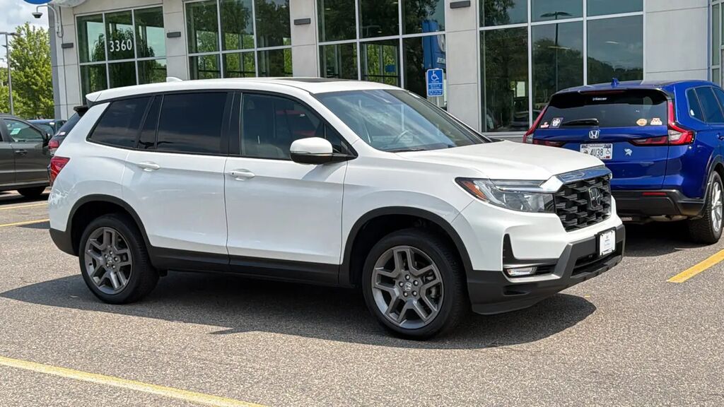 2023 Honda Passport EX-L — photo 1 of 13