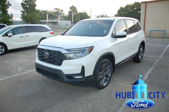 2023 Honda Passport EX-L — photo 1 of 26