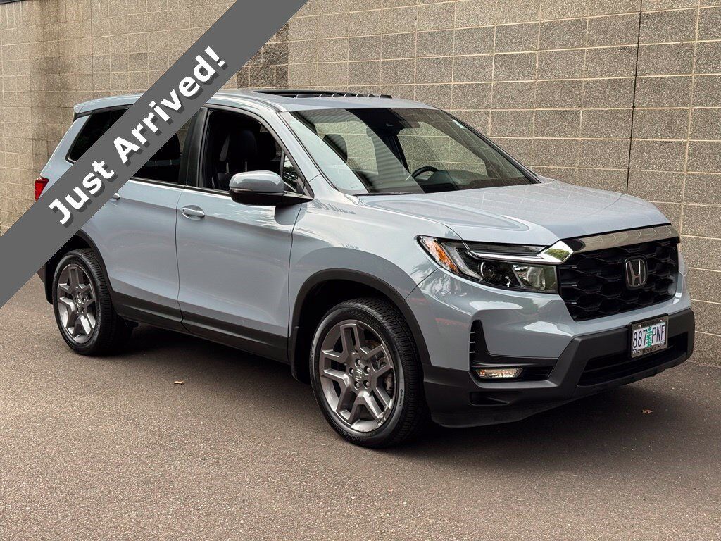 2023 Honda Passport AWD EX-L — photo 1 of 7