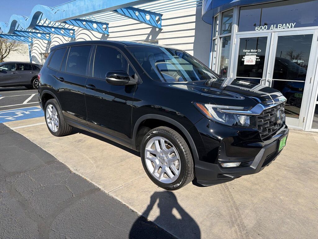 2024 Honda Passport AWD EX-L — photo 1 of 7