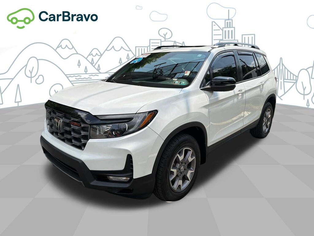 2022 Honda Passport AWD TrailSport — photo 1 of 6