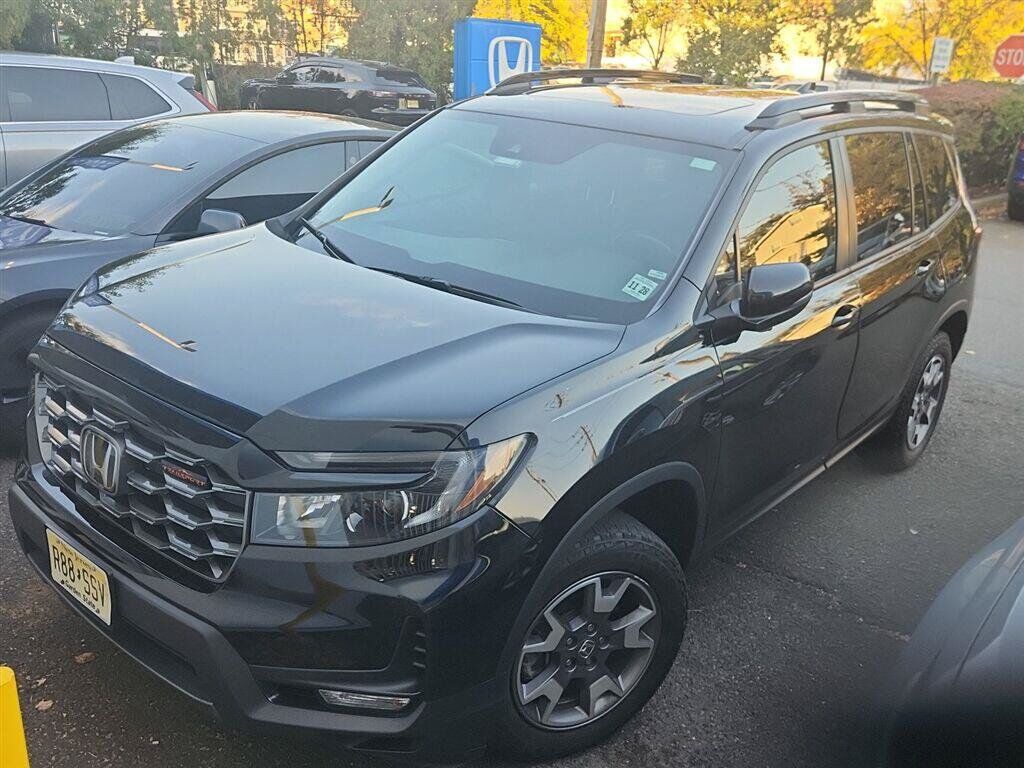2023 Honda Passport AWD TRAILSPORT — photo 1 of 7