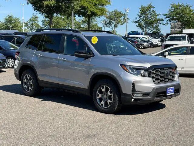2022 Honda Passport TrailSport — photo 1 of 50