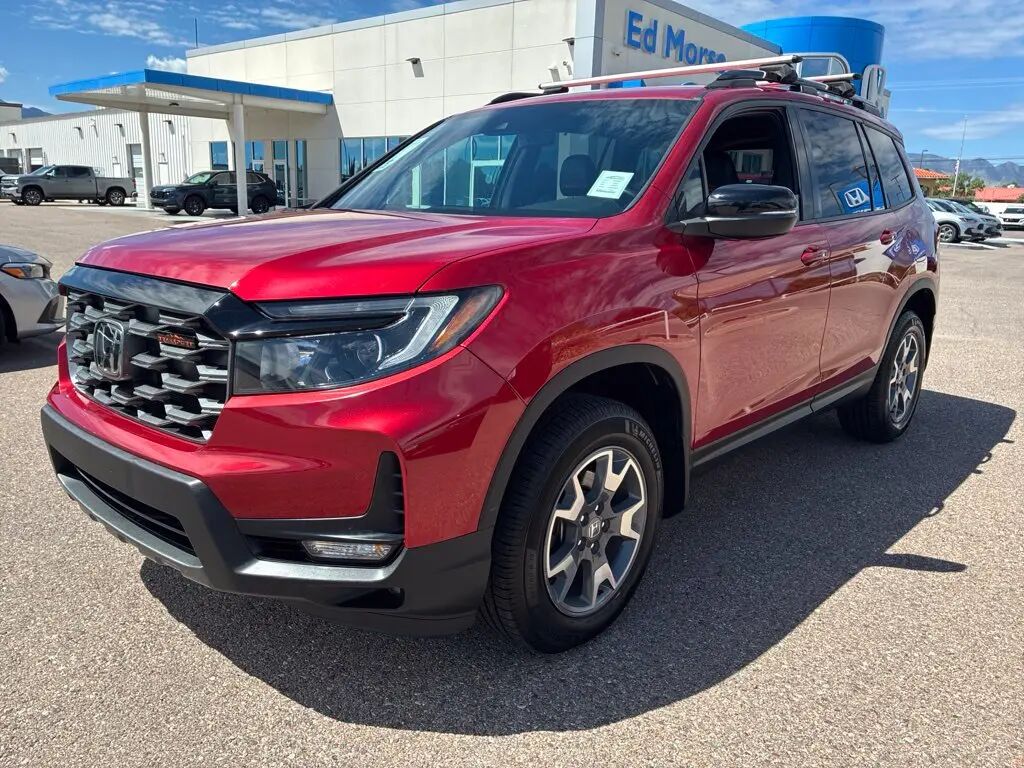 2023 Honda Passport TrailSport — photo 1 of 13