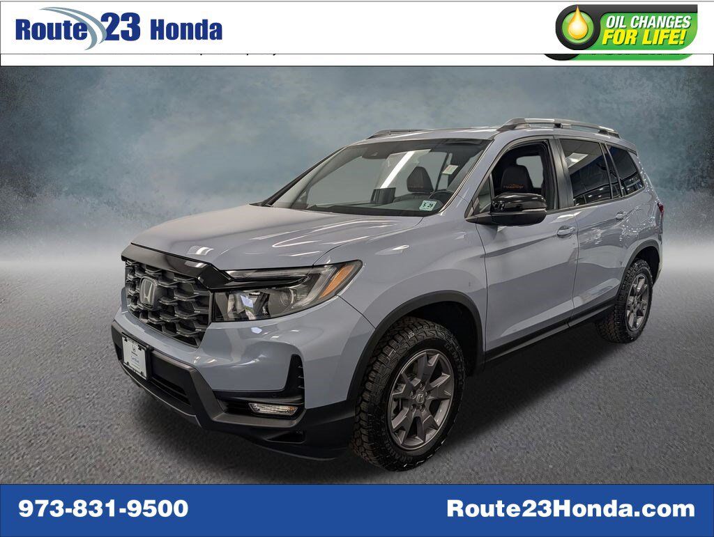 2024 Honda Passport AWD TRAILSPORT — photo 1 of 7